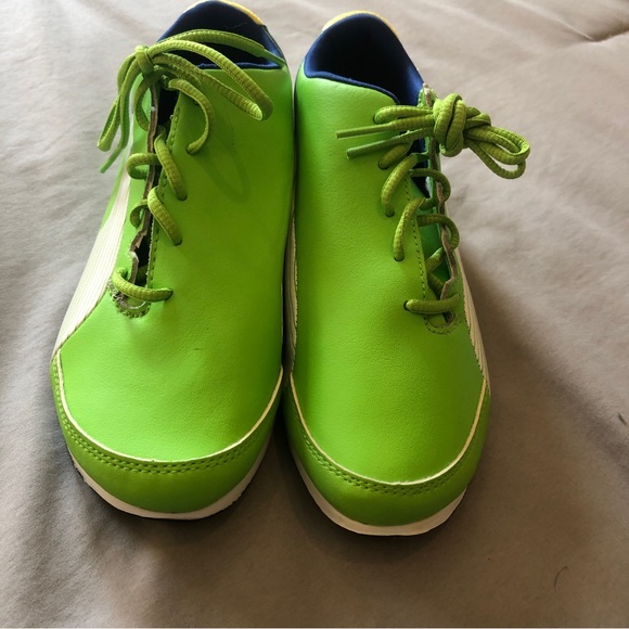 NEW Puma shoes, size 3 boy - Picture 6 of 8